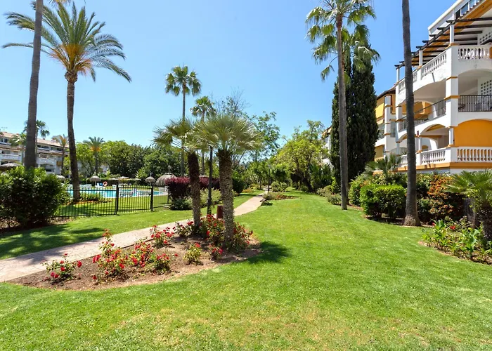 Bright Garden Puerto Banus By Rent Me Marbellac