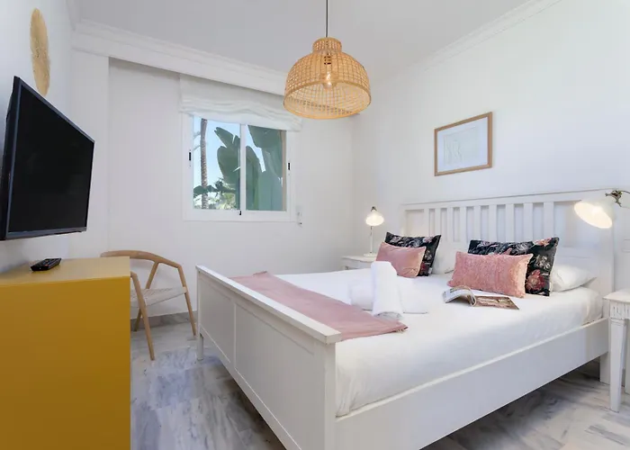 דירה Bright Garden Puerto Banus By Rent Me מארבלה